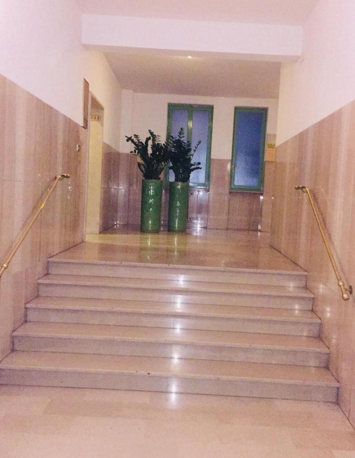 Residenza Bra Rooms Verona Bagian luar foto