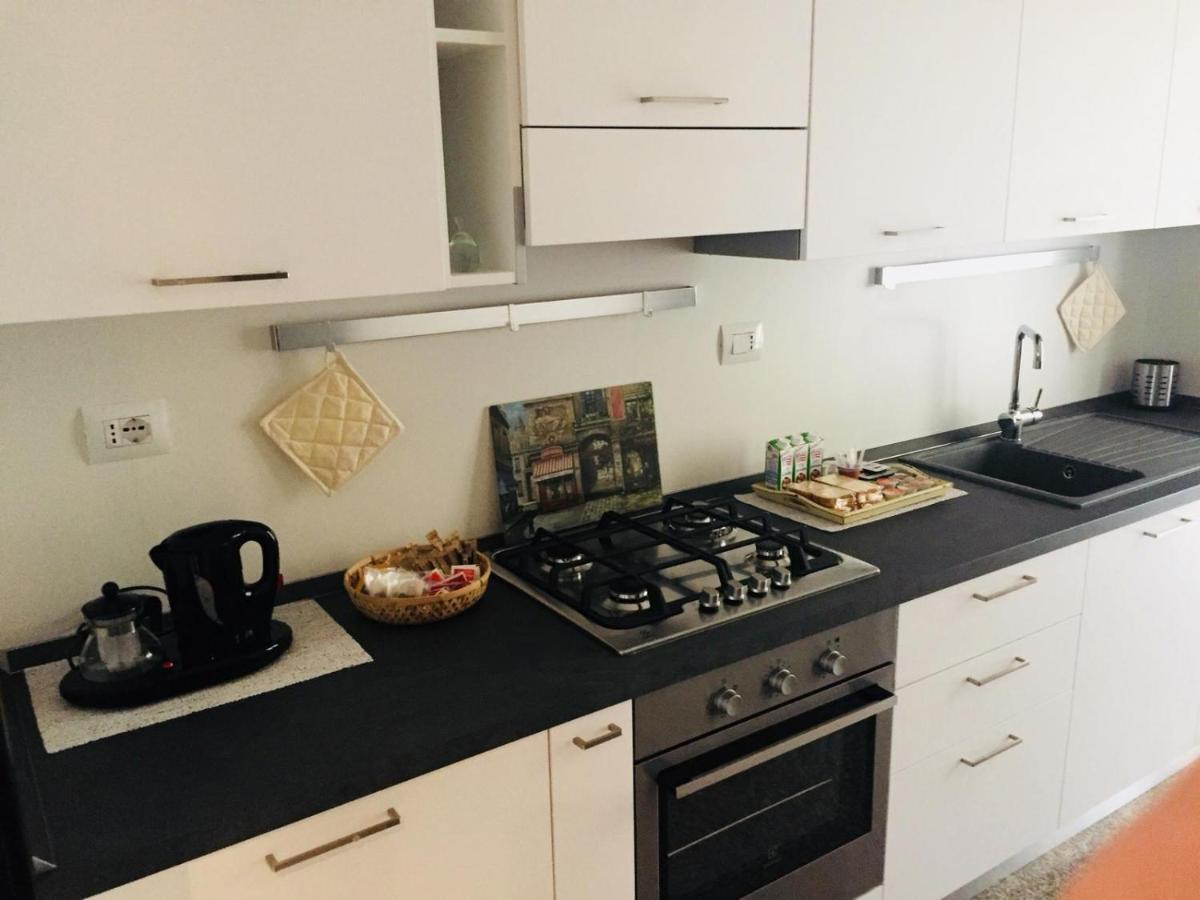 Residenza Bra Rooms Verona Bagian luar foto